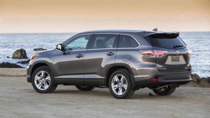 2014 Toyota Highlander crossover, Japonci. | Foto: autoweek.com.