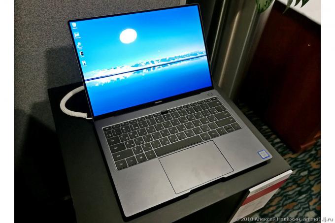 Tanek, lahek in zmogljiv prenosni računalnik Huawei MateBook X Pro