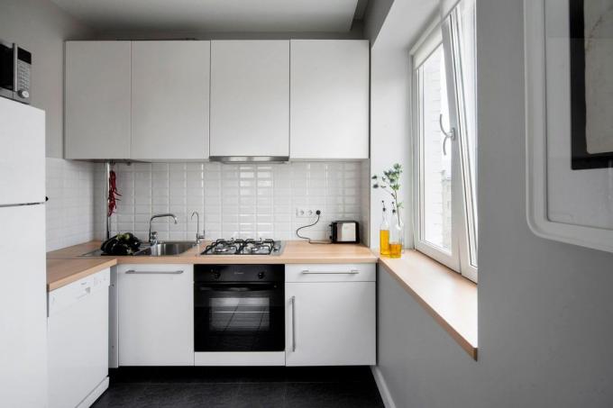 Kako narediti majhno kuhinjo udobno: 10 dizaynhakov