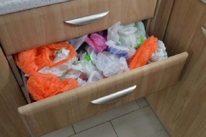 Box paketi za shranjevanje se lahko uporablja le, če je v kuhinji veliko prostora. / Foto: vplate.ru. 