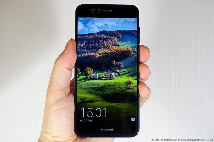 Pregled: Pametni telefon Huawei nova 2 Plus