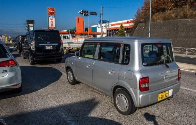 Japonski raje majhne avtomobile.