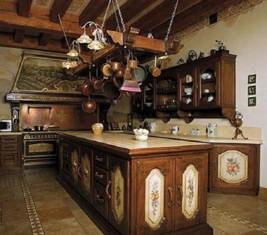 Kuhinja v hiši državi Lada Dance. | Foto: domzamkad.ru.