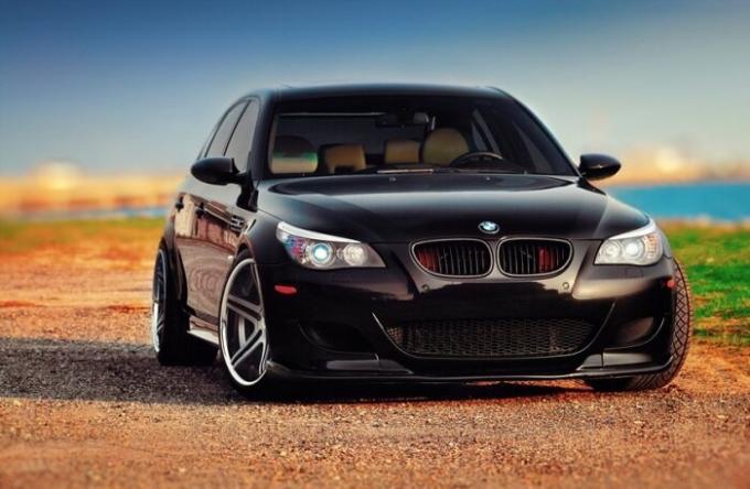 Eleganten in zmogljiv, kaj potrebuješ od BMW?